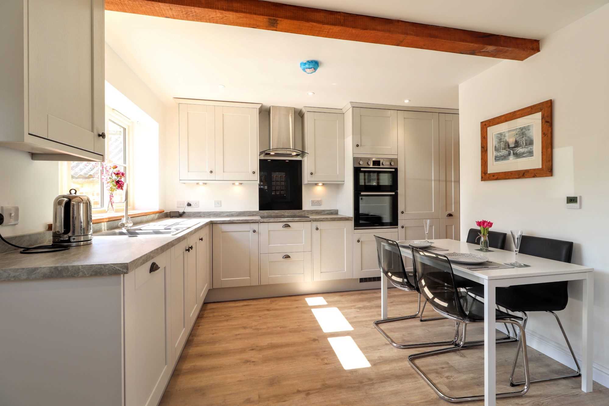 Contemporary new build house in Gloucestershire designed by Sense Architects Project Image