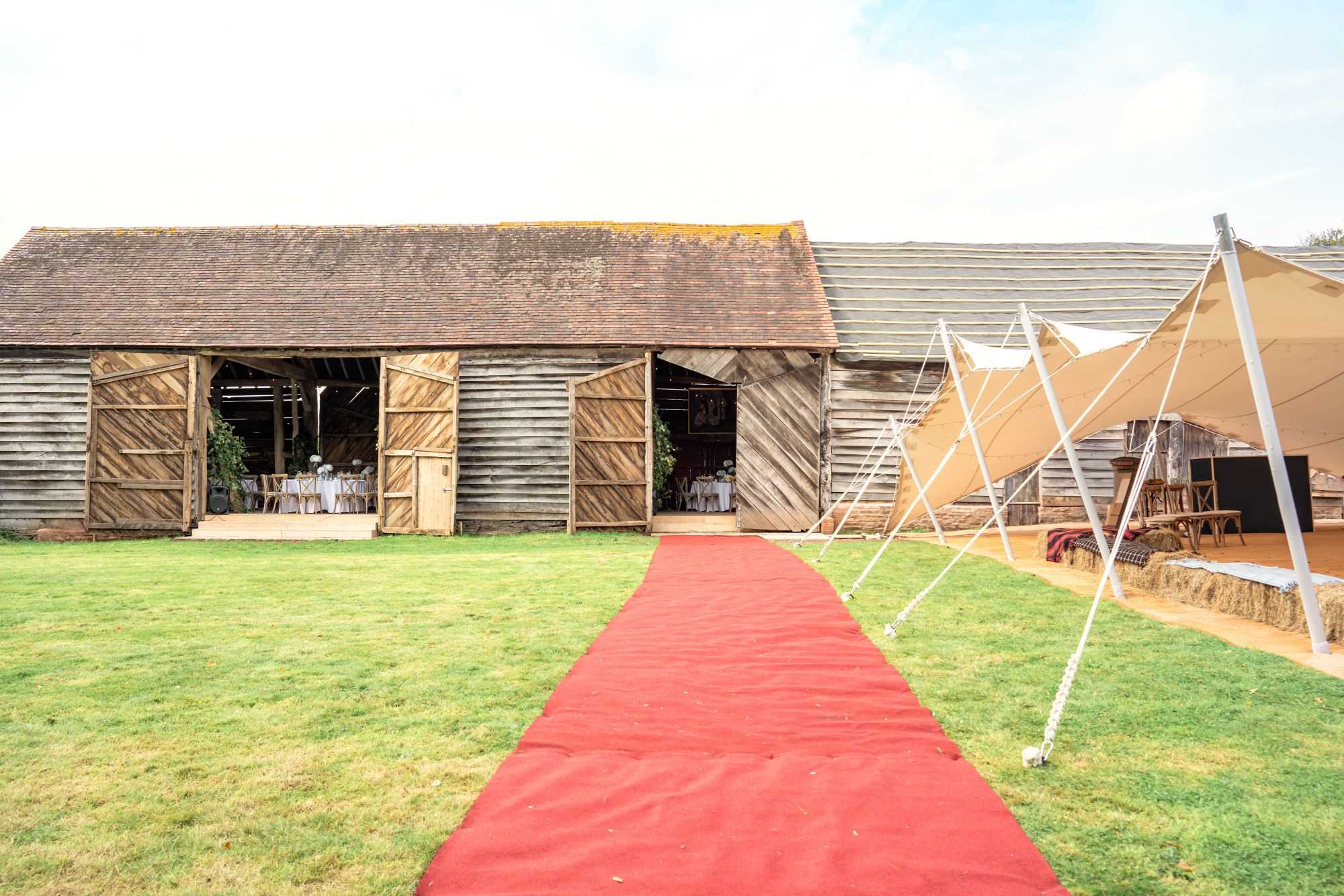 Listed Barn Conversion by Sense Architects Project image