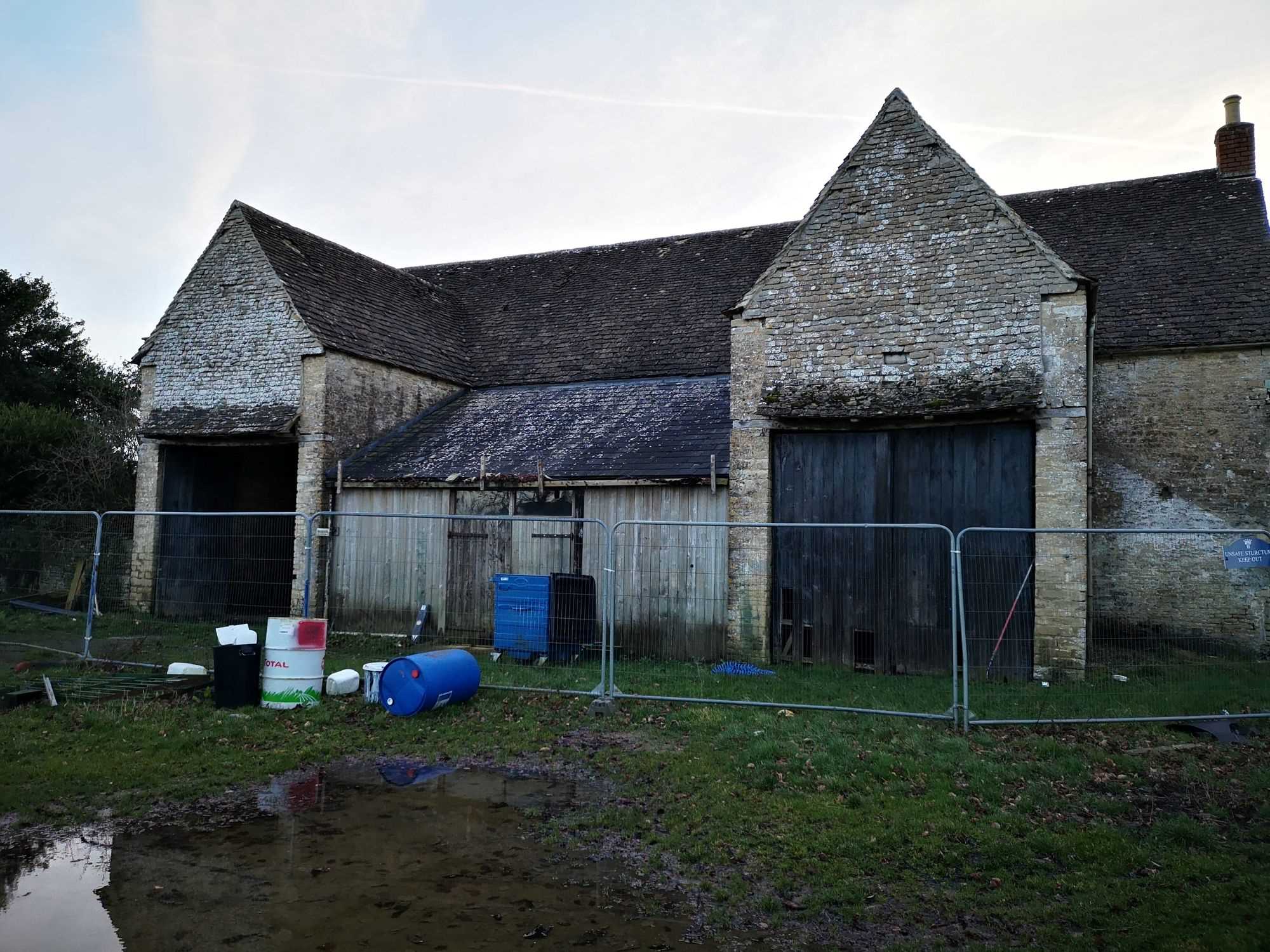 Listed Wedding Venue by Sense Architects Project Image